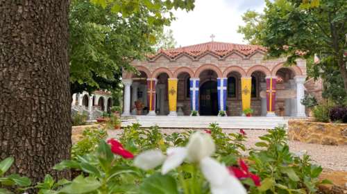 Ο κορονοϊός έβαλε προσωρινό &quot;λουκέτο&quot; σε μοναστήρι, στη Φθιώτιδα