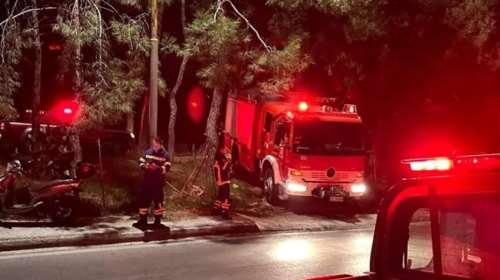 Θρίλερ στον Βύρωνα: Βρέθηκε πτώμα γυναίκας σε λόφο [εικόνες]