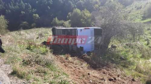 &quot;Έσπασα με το πόδι μου το παρμπρίζ για να βγουν οι μαθητές&quot; - Πώς έγινε το ατύχημα με το λεωφορείο στα Καλάβρυτα