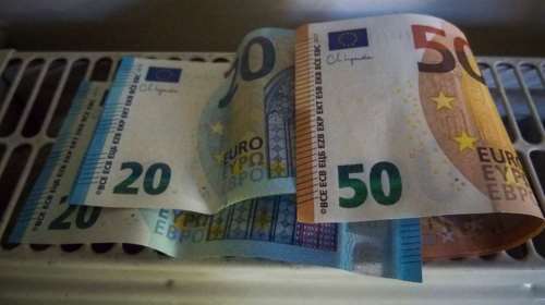 Έως 1.200 ευρώ φέτος το επίδομα θέρμανσης - Οι δικαιούχοι και η πρόβλεψη για όσους επιλέξουν ρεύμα αντί για πετρέλαιο