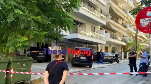 Kαλαμαριά: Αστυνομικός σκότωσε με καραμπίνα την πρώην σύζυγό του και αυτοκτόνησε [εικόνες - βίντεο]