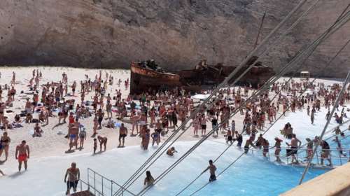 &quot;Με ένα σεισμό θα καταρρεύσουν&quot; - Προειδοποίηση Γεράσιμου Παπαδόπουλου για το &quot;Ναυάγιο&quot; στη Ζάκυνθο