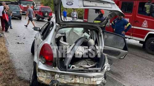 Σοκαριστικό τροχαίο στην Πατρών - Πύργου: Δύο οι νεκροί από τη σύγκρουση φορτηγού με ΙΧ [εικόνες]