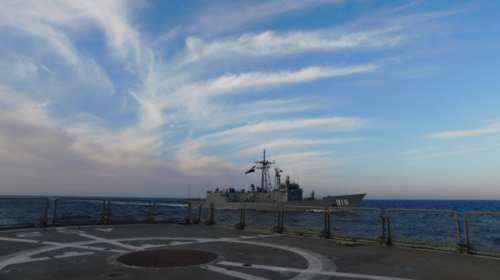 Για το Άμπου Ντάμπι σάλπαρε η φρεγάτα &quot;Ύδρα&quot;