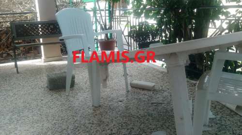 Ομοφοβική επίθεση στην Αχαϊα: Πέταξαν τσιμεντόλιθους στο σπίτι του επειδή είναι ομοφυλόφιλος