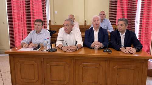 Ο Χρυσοχοΐδης στέλνει στη Ζάκυνθο αστυνομικούς με βαρύ οπλισμό &quot;σε δύσκολα σημεία όπως ο Λαγανάς&quot;