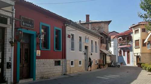 Υπόθεση Λεύκοβιτς: Bίαζε αλλεπάλληλα την κόρη του, καταδικάστηκε σε 18 χρόνια κάθειρξης και δεν μπήκε ούτε μια ημέρα φυλακή