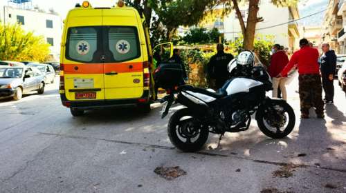 Σοκ στο Ναύπλιο: Ηλικιωμένος αυτοκτόνησε με καραμπίνα στη μέση του δρόμου [εικόνες, βίντεο]