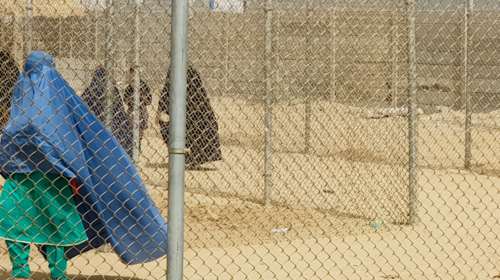 Τρόμος για τις γυναίκες στο Αφγανιστάν: Οι Ταλιμπάν χτύπησαν την πόρτα της 3 φορές - Την τέταρτη...την σκότωσαν