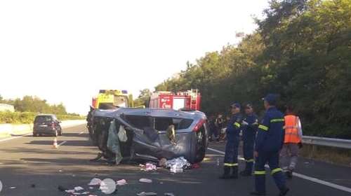 Τραγικό δυστύχημα στην Ε.Ο. Αθηνών - Θεσσαλονίκης: Δύο νεκροί και ένας τραυματίας [εικόνες]