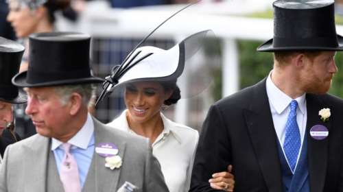 Η Καμίλα άνοιξε τη βασιλική κατοικία που διαμένει με τον Κάρολο - Οι φωτογραφίες της Μέγκαν που προκάλεσαν αίσθηση