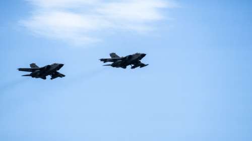 Συναγερμός στην Ευρώπη: Απογειώθηκαν νατοϊκά μαχητικά στην Πολωνία μετά από σφοδρή ρωσική επίθεση στην Ουκρανία