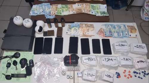 Εξαρθρώθηκε μεγάλη σπείρα ναρκωτικών στην Καλαμάτα - Επιτέθηκε και τραυμάτισε αστυνομικό ο αρχηγός