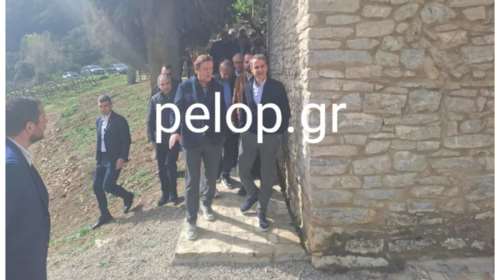 Άφαντοι μοναχοί και ηγούμενος κατά την επίσκεψη Μητσοτάκη στο Μέγα Σπήλαιο - &quot;Αντίποινα&quot; για τον γάμο των ομοφυλόφιλων
