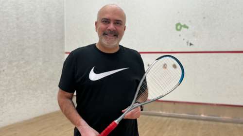 Αμάνατ Χαν: Ο θρύλος από το Πακιστάν που διέδωσε το σκουός στην Ελλάδα - Η ιστορία του [εικόνες]