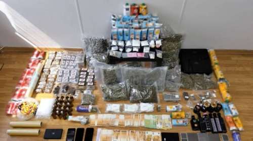 Διακινούσαν ναρκωτικά μεσα σε... συσκευασίες χυμού - Συνελήφθησαν τρία άτομα [εικόνες]