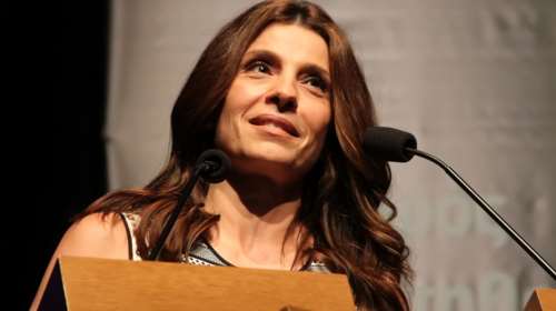 Πόπη Τσαπανίδου: Στο τσουνάμι πλειστηριασμών, ο κυβερνητικός εκπρόσωπος κάνει το άσπρο, μαύρο - Οι πολίτες όμως ξέρουν