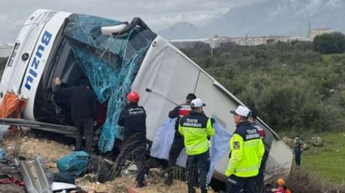 Διπλή τραγωδία στην Αττάλεια: Δύο πολύνεκρα τροχαία μέσα σε λίγη ώρα - 16 νεκροί και 30 τραυματίες