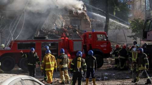 Ουκρανία: Τρεις oι νεκροί από το χτύπημα των Ρώσων με drone το πρωί στο Κίεβο  [εικόνες - βίντεο]