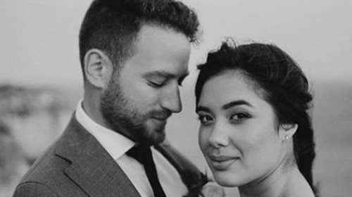 Νέα στοιχεία για τα Γλυκά Νερά:  &quot;Φυλακισμένη&quot; η Καρολάιν - Όταν κατάλαβε ότι ήταν απομονωμένη και οικονομικά ριγμένη από τον Μπάμπη