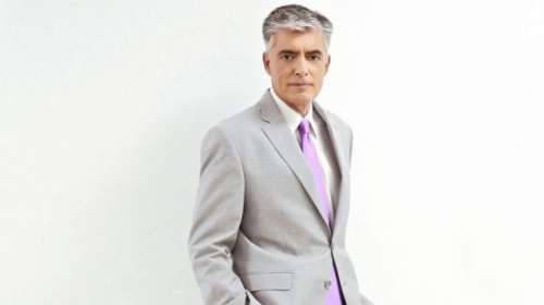 Νίκος Ευαγγελάτος - Σπάνια εξομολόγηση: &quot;Χριστούγεννα πια για μένα δεν είναι τα δώρα ή τα φωτάκια…&quot;