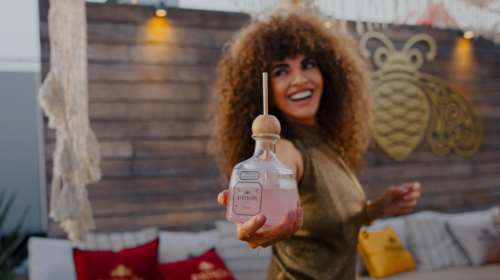 Δροσερές Patrón Palomas &amp; Margaritas στην Astir Beach