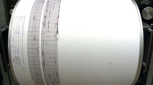 Σεισμός στην Εύβοια: Τι λένε οι σεισμολόγοι - Ανησυχία για το άγνωστο ρήγμα, δεν ξέρουν αν ήταν η κύρια δόνηση