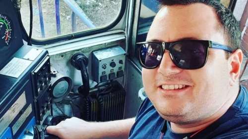 Πατέρας μηχανοδηγού: Δεν θα κρίνω εγώ τον σταθμάρχη - Περνάει τον δικό του Γολγοθά [βίντεο]