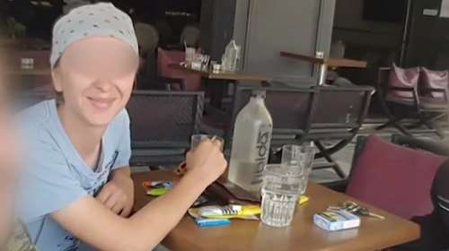 Θρίλερ στον Έβρο: Αυτή είναι η 28χρονη που βρέθηκε με καρφωμένο μαχαίρι στο στήθος - Έγκλημα ή αυτοκτονία;