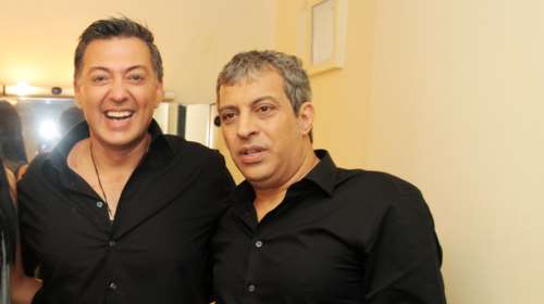 Ποιος ήταν ο διάσημος τραγουδιστής που συνελήφθη στη χαρτοπαικτική λέσχη στην Κυψέλη;- Ο Θέμης Αδαμαντίδης