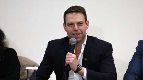 Πρωτοχρονιάτικο μήνυμα Κασσελάκη από τις ΗΠΑ: Μια καλύτερη ζωή για όλους τους πολίτες [βίντεο]