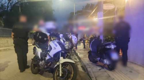 Αγρίνιο: Άγριο οπαδικό επεισόδιο μπροστά σε παιδιά - Τραυματίας με μεγάλη αιμορραγία από μαχαίρι