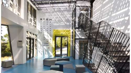 Ελένη (Νένη) Σπάρτση: Μια χαρισματική αρχιτέκτονας που άφησε το στίγμα της στην αισθητική των κτιρίων της χώρας