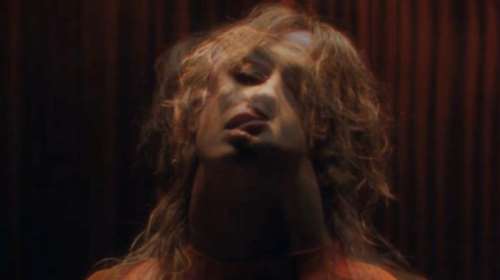 Ελένη Φουρέιρα: Πιο αισθησιακή από ποτέ στο νέο της βίντεο κλιπ! [Βίντεο]