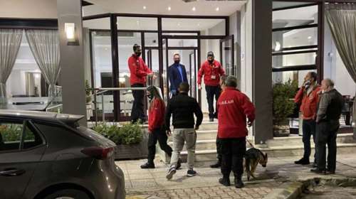 Σεισμός στην Ελασσόνα: Εκκενώθηκε ξενοδοχείο των Τρικάλων που φιλοξενεί σεισμόπληκτους [εικόνες]