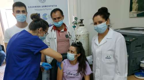 Κρήτη: Μεγάλη ανταπόκριση για τον εμβολιασμό σε απομακρυσμένες περιοχές - Ζητήθηκαν επιπλέον εμβόλια