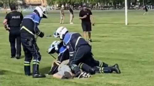 Επίθεση με μαχαίρι στη Γαλλία: Σε κρίσιμη κατάσταση δύο από τα τέσσερα παιδιά - Άγνωστα τα κίνητρα του δράστη