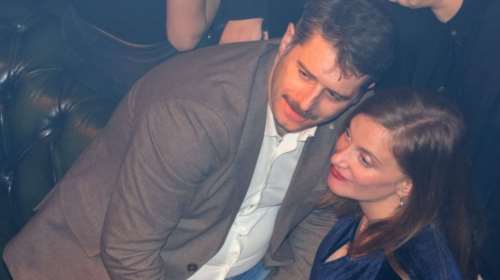 Ο Μπουρδούμης φωτογραφίζει τη Δροσάκη τρεις εβδομάδες μετά τη γέννα