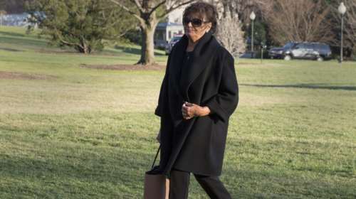 Αμαλία Κναβς: Πέθανε η μητέρα της Μελάνια Τραμπ σε ηλικία 78 ετών