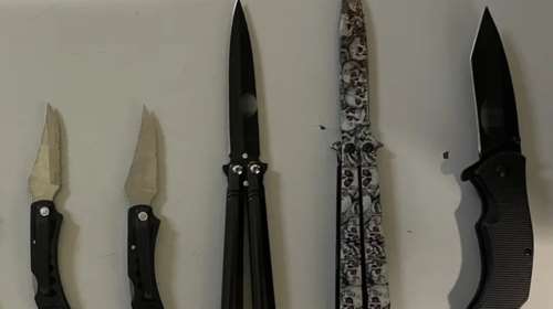 Παγκράτι: Πέντε ανήλικοι πιάστηκαν &quot;φορτωμένοι&quot; με μαχαίρια μετά από συμπλοκή