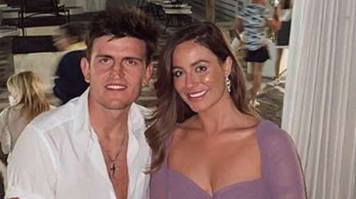 Συνελήφθη στη Μύκονο ο αρχηγός της Μάντσεστερ Γιουνάιτεντ - Οδηγείται στον Εισαγγελέα στη Σύρο [βίντεο]