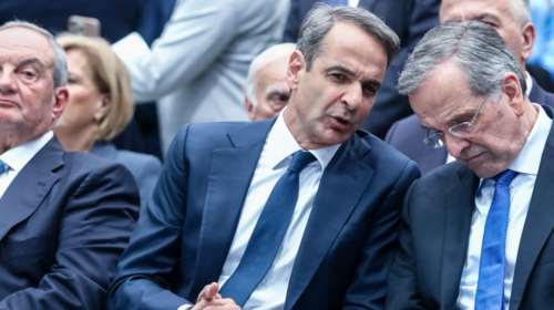 Η ΝΔ &quot;μετρά&quot; δυνάμεις στο νομοσχέδιο για τα ομόφυλα ζευγάρια: Η παρέμβαση Σαμαρά, η σιωπή Καραμανλή και ο γρίφος του Βορίδη