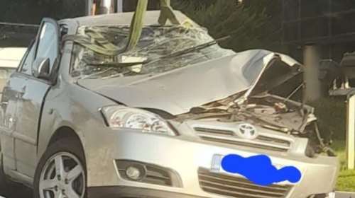 Θανατηφόρο τροχαίο στη Βούλα: Νεκρή 22χρονη, το ΙΧ της χτύπησε σε τοίχο