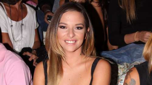 Εριέττα Κούρκουλου: Η πιο δυνατή φωτογραφία - Θηλάζει τον 8 μηνών γιο της μέσα στη φύση