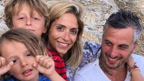 Σοφία Καρβέλα: Η φωτογραφία από την εγκυμοσύνη και το δυνατό μήνυμα