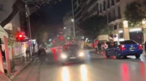 &quot;Χάρος&quot; στην Τσιμισκή: Αυτοκίνητο πήγαινε ανάποδα [βίντεο]