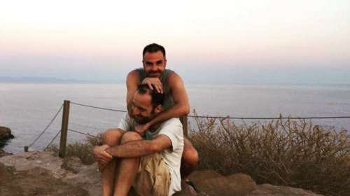 Ο Αύγουστος Κορτώ γράφει για τη Παγκόσμια Ημέρα κατά της Ομοφοβίας: &quot;Οταν είπα στη μάνα μου ότι μου αρέσουνε τ΄αγόρια&quot;