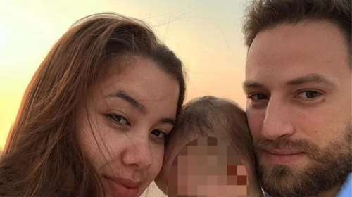 &quot;Ο Μπάμπης Αναγνωστόπουλος ουδέποτε έχει επικοινωνήσει με την κόρη του&quot; - Απειλεί με μηνύσεις η δικηγόρος του