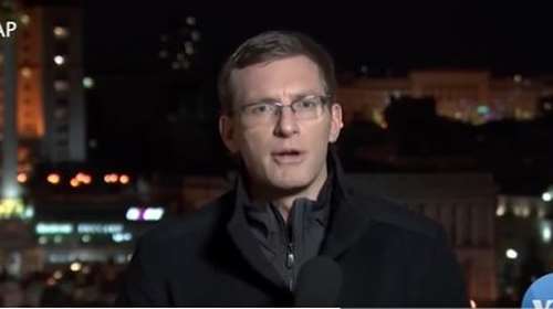 Το viral βίντεο του πολύγλωσσου ρεπόρτερ από το Κίεβο - Κάνει ανταποκρίσεις σε... έξι γλώσσες [βίντεο]