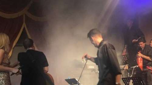 Νατάσα Θεοδωρίδου - Φωτιά στο μαγαζί που τραγουδάει: "Σβήστε τη μην φύγουμε άκλαυτοι"  [Εικόνες - Βίντεο]